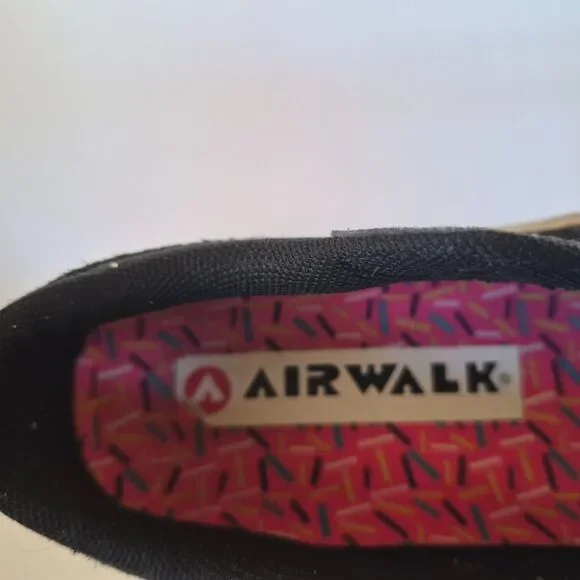 Airwalk Black White Low Top Skate Shoes Lace Up Sneakers Youth Kids SIze 3 US - Picture 9 of 11